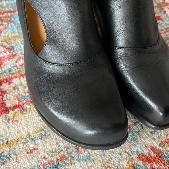 John Fluevog Gracias Side Buckle Shoes w/ Cutout - Picture 6 of 16